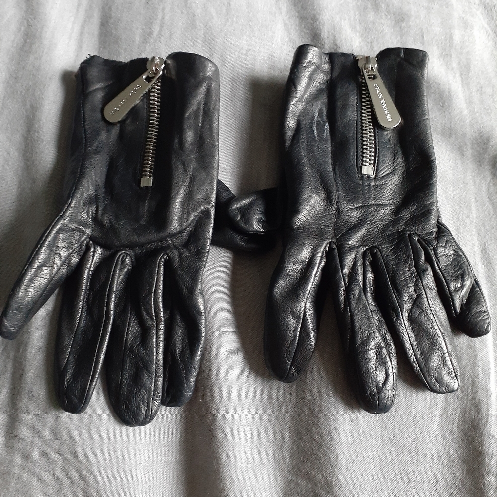 Michael Kors Leather Gloves
